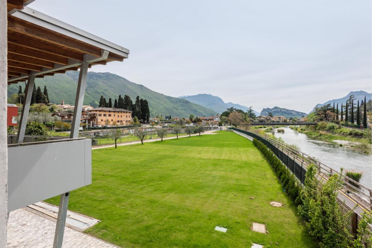 Casa Flavia, Mountains & River 阿科 外观 照片