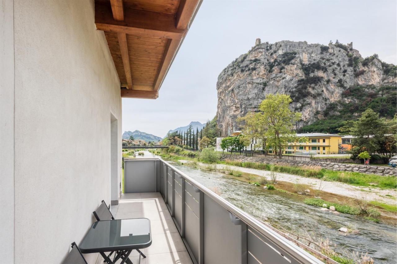 Casa Flavia, Mountains & River 阿科 外观 照片