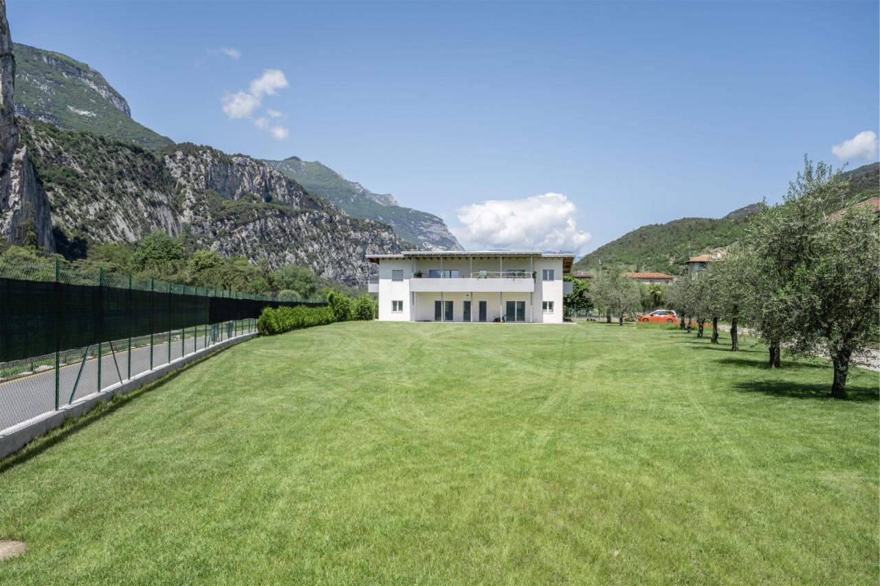 Casa Flavia, Mountains & River 阿科 外观 照片